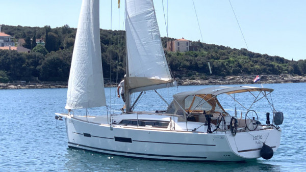 YachtABC - Lotta - Croatia - Dufour 382 GL