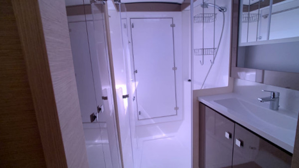 YachtABC - Idefix - Croatia - Fountaine Pajot Lucia 40 - 3 cab.