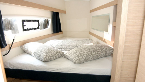 YachtABC - Luna Rosa II - Croatia - Fountaine Pajot Lucia 40