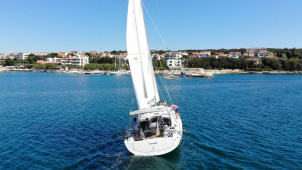 YachtABC - Frankfurt - Croatia - Oceanis 41.1